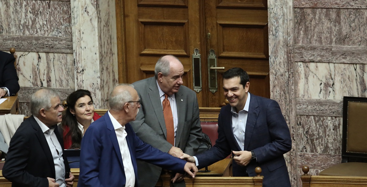 Οι 150 και ο Τέρενς – Έτσι δεν θα χάσει τη δεδηλωμένη ο ΣΥΡΙΖΑ