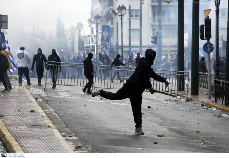 Συμφωνία των Πρεσπών: Ο βρετανικός Τύπος για τα επεισόδια στο συλλαλητήριο της Αθήνας