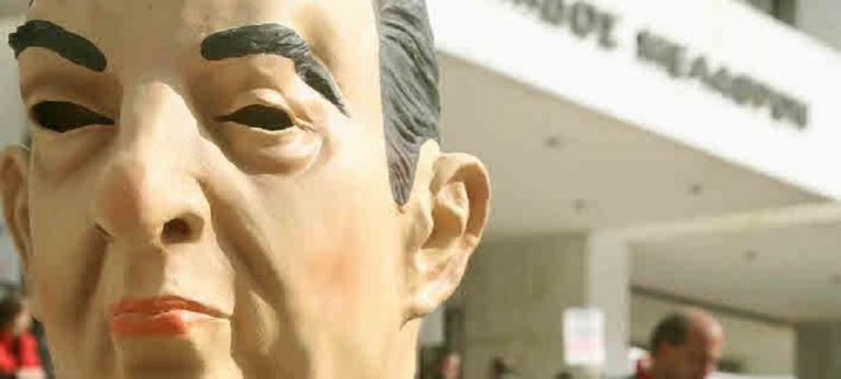 Ληστεία – μαμούθ 4,2 εκατομμυρίων ευρώ – Με μάσκες Καραμανλή οι δράστες!