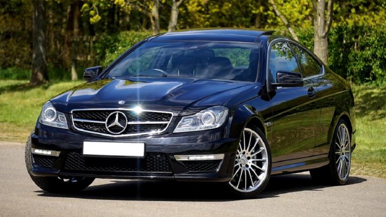 Mercedes-Benz: Πρώτη στις πωλήσεις της premium κατηγορίας για 5η φορά στην Ελλάδα