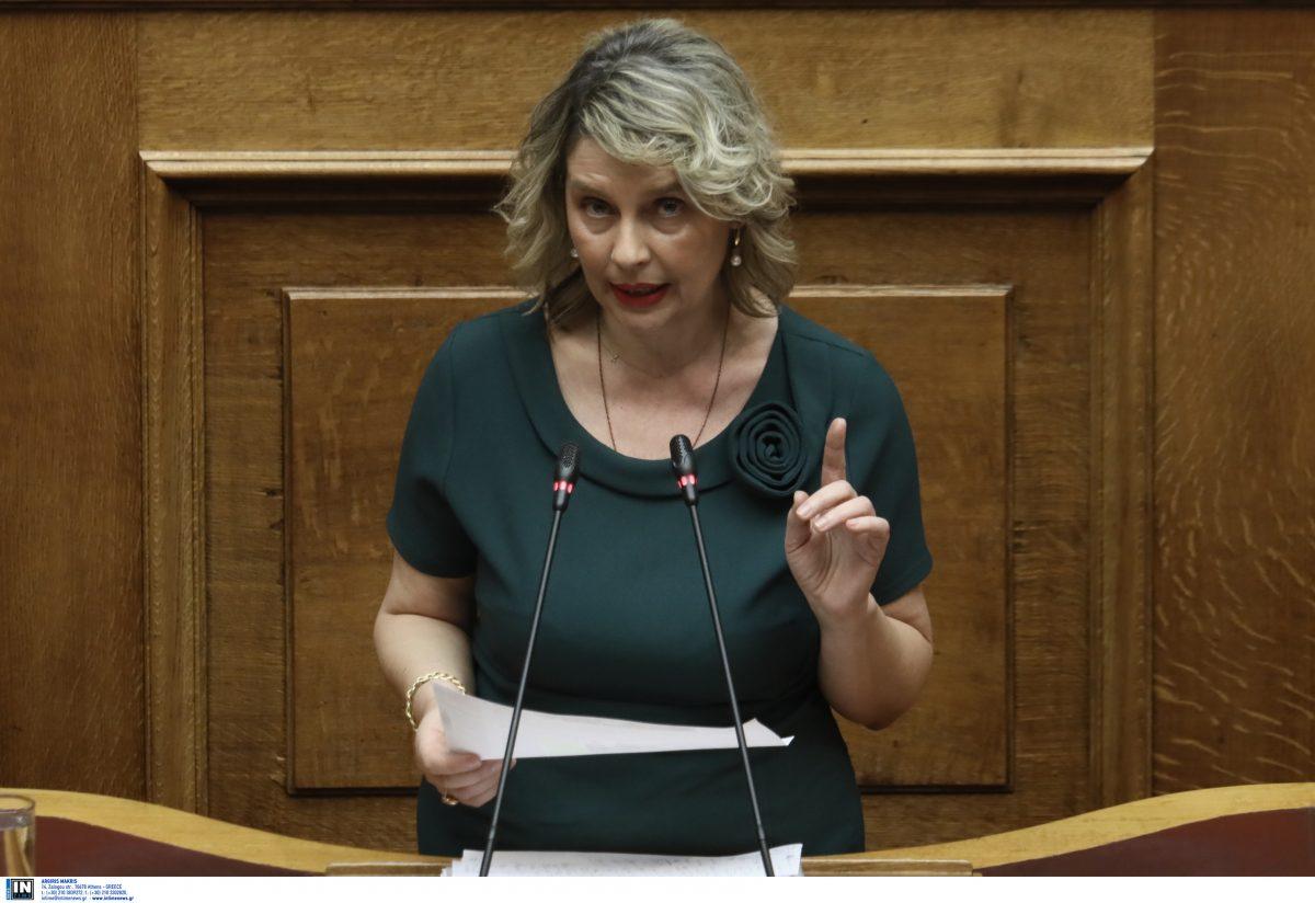 Συμφωνία των Πρεσπών: “Ναι” και από την Παπακώστα