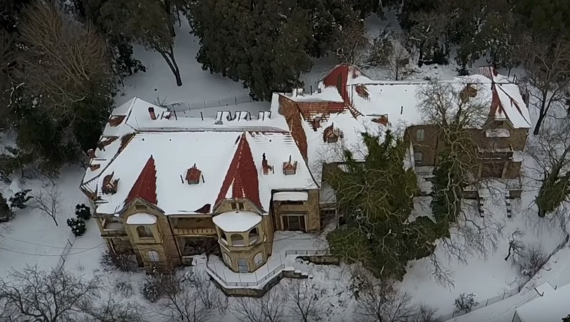 Χιόνια στην Αθήνα: Το Τατόι στα… λευκά (vid)