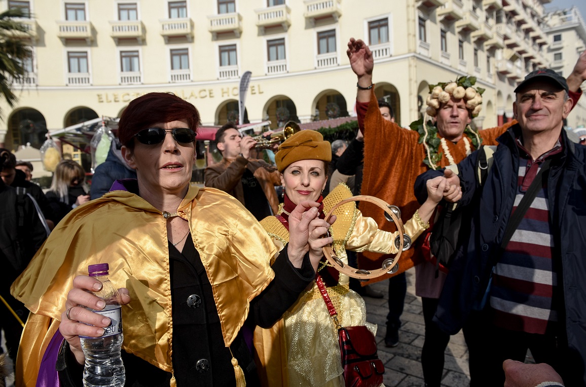 Θεοφάνεια 2019: Τα έθιμα στη Βόρεια Ελλάδα