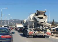 Θεσσαλονίκη: Μποτιλιάρισμα στην περιφερειακή οδό λόγω πολλαπλής καραμπόλας