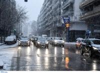 Θεσσαλονίκη καιρός: Πυκνή χιονόπτωση στο κέντρο (pics)