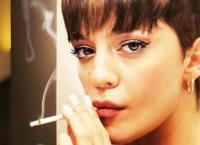 Μην παραχαράζετε την ιστορία, τώρα μιλάει η Ανανία (pics)