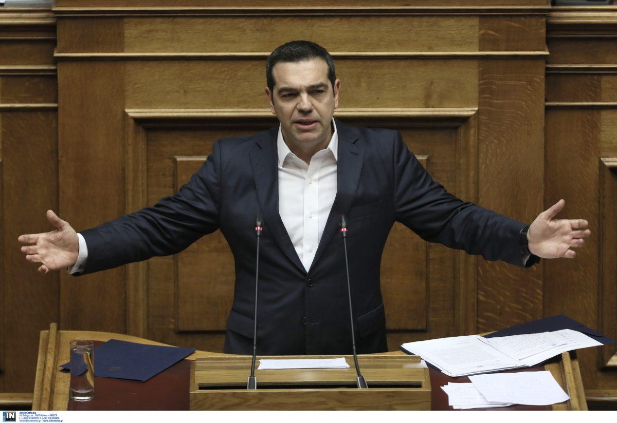 El Pais για Τσίπρα: Πήρε ψήφο εμπιστοσύνης παρά τις απειλές εναντίον βουλευτών