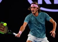 Τσιτσιπάς: “Χαμός” στο twitter με τα αρχαία του τενίστα