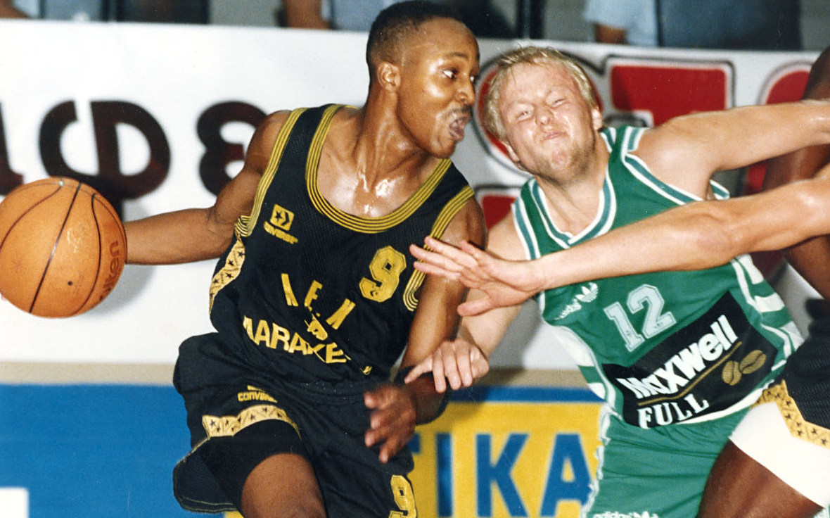 Τόνι Γουάιτ: Μάχη για τη ζωή του δίνει ο θρυλικός “Μίκι Μάους”