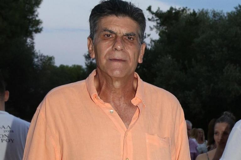 Γιάννης Μπέζος: Δεν απαντάω σε αγράμματους