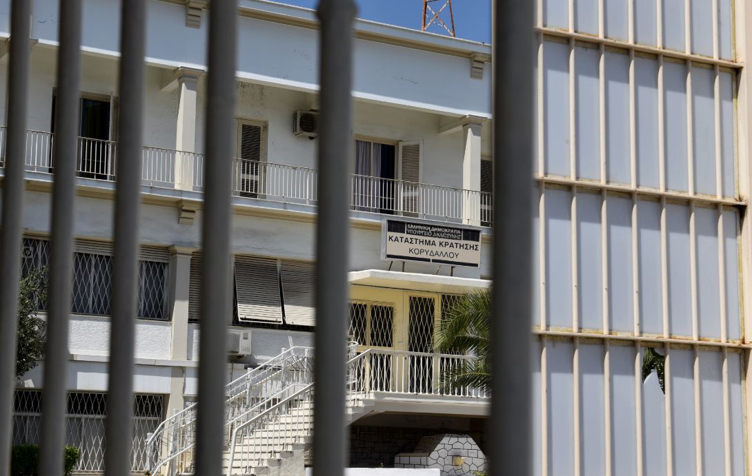 Φυλακές Κορυδαλλού: Νέοι διάλογοι της “μαφίας” – Το “πακιστανικό κοτοπουλάκι” και τα συμβόλαια θανάτου