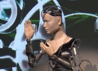 Ρομποτική τεχνολογία: Αυτό είναι το πρώτο ρομπότ που διδάσκει τη συμπόνια (pic&vid)