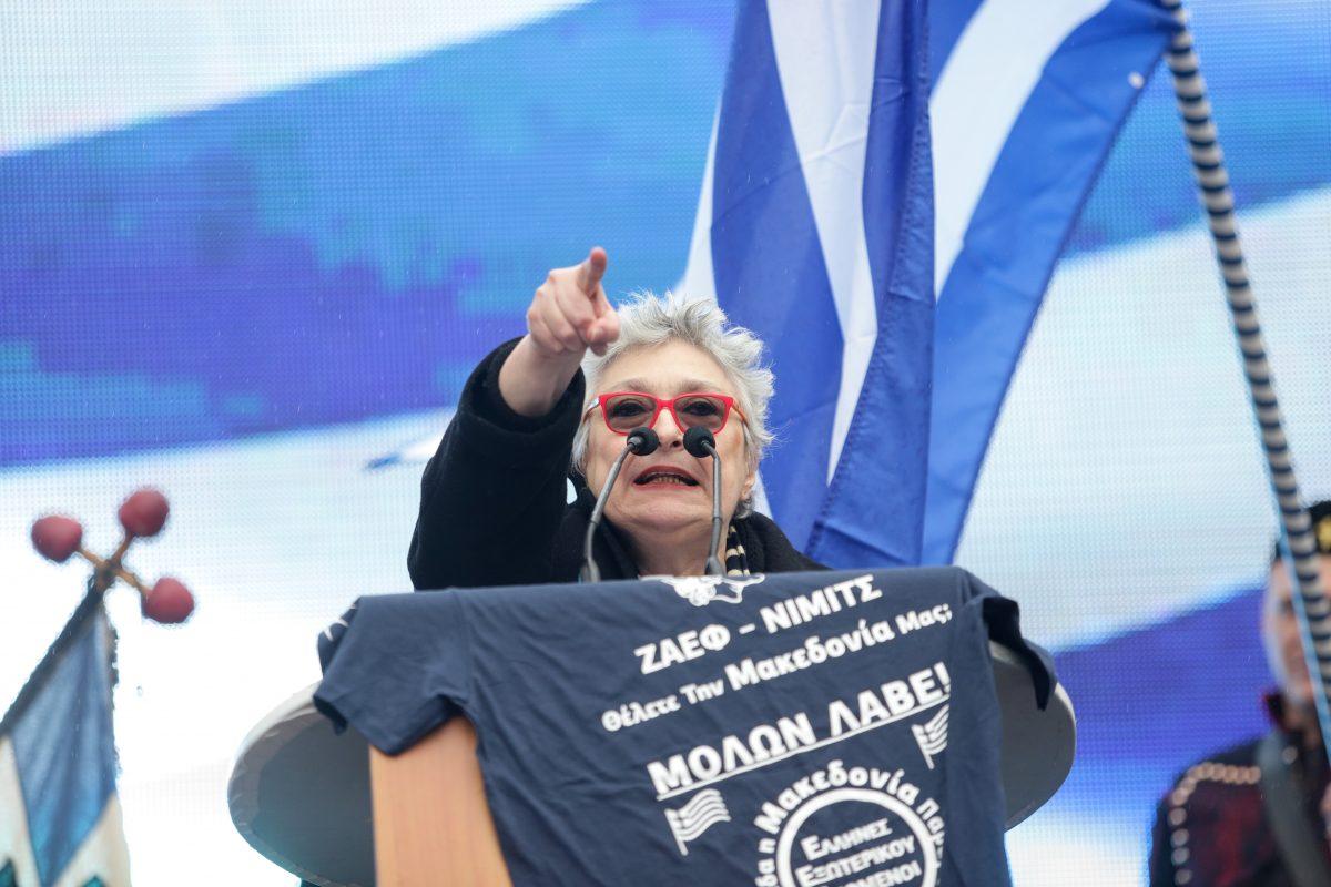 Αφροδίτη Μάνου: “Σία και Τασία σας ξεβλαχέψαμε, σπίτι σας τώρα”