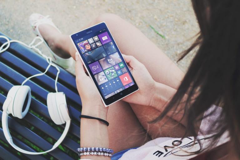 Nokia: Παρουσίασε το νέο της μοντέλο με πέντε κάμερες (pic&vid)