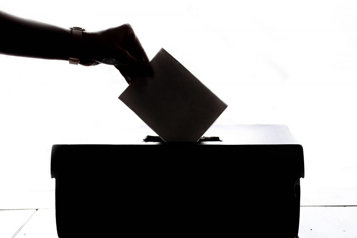 Εκλογές 2019 – Δημοσκόπηση: Κρατά το προβάδισμα η ΝΔ έναντι του ΣΥΡΙΖΑ – Ποιοι μένουν εκτός Βουλής