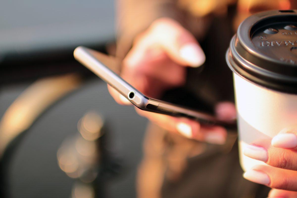 Smartphones: Ένα βίντεο που δείχνει τις “κρυφές” τους χάρες (vid)