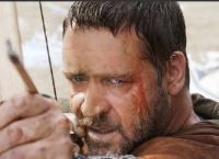 Ράσελ Κρόου: Έπαθαν πλάκα όσοι τον είδαν – Αγνώριστος, με φαλάκρα και πολλά κιλά (pics)