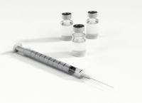 Αντιγριπικά εμβόλια: Παραδόθηκε η μισή παρτίδα από τα 50.000 που είχαν παραγγελθεί εκτάκτως