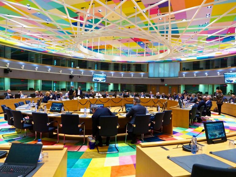 Eurogroup – FT: Η Ευρώπη ανοίγει τις κάνουλες, η λιτότητα τερματίζεται