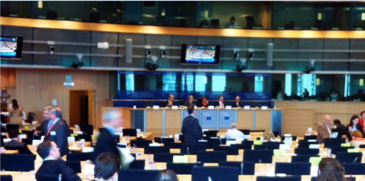 Ευρωπαϊκό Κοινοβούλιο: Εκτιμά ότι η Ρωσία δεν μπορεί να είναι πλέον «στρατηγικός εταίρος» της ΕE