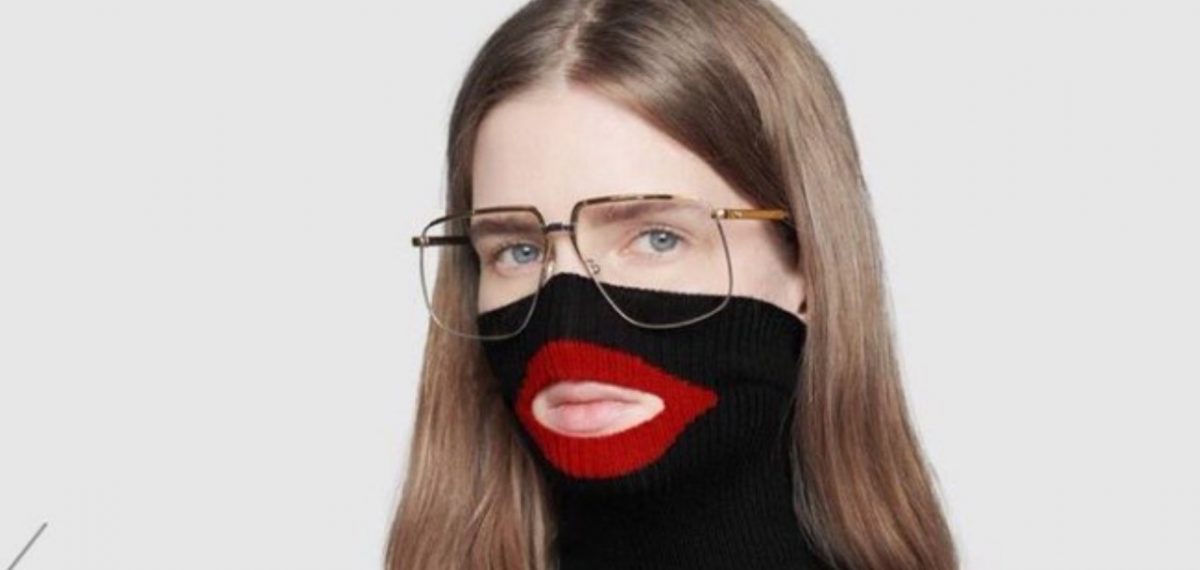 Gucci: Αποσύρει το μαύρο πουλόβερ με τα κόκκινα χείλη