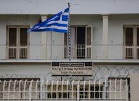 Φυλακές Κορυδαλλού: Νέα έφοδος στην Γ’ Πτέρυγα και το Ψυχιατρείο – Εντοπίστηκαν αυτοσχέδια όπλα και ναρκωτικά Φυλακές Κορυδαλλού: Νέα έφοδος στην Γ’ Πτέρυγα και το Ψυχιατρείο – Εντοπίστηκαν αυτοσχέδια όπλα και ναρκωτικά