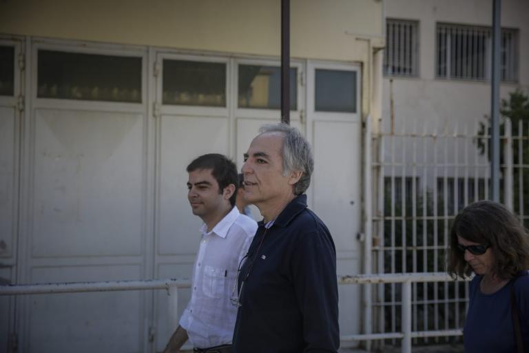 Δημήτρης Κουφοντίνας: Μεταφέρθηκε στην εντατική