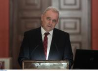 Ευθύμης Λέκκας: “Ανεπίτρεπτη κοινωνικά, επιστημονικά και ηθικά η διατύπωση παραπλανητικών πληροφοριών”