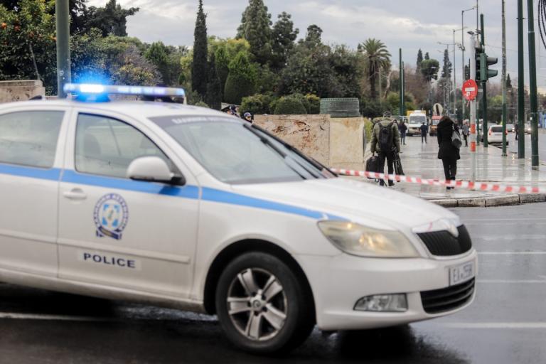 Μετρό πτώση: Σώος ο άνδρας που έπεσε στις γραμμές διέλευσης των συρμών στους Αμπελόκηπους