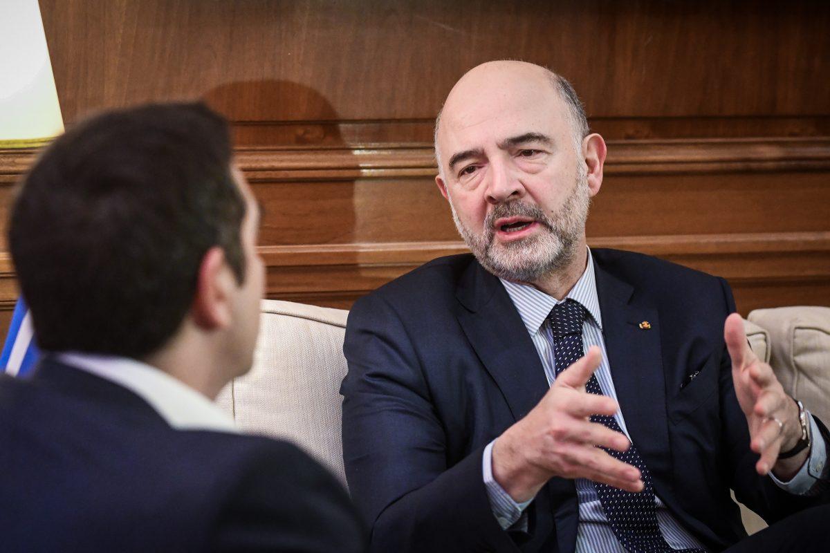 Πιερ Μοσκοβισί: «Επέλαση των λαϊκιστών» προβλέπει για τις ευρωεκλογές