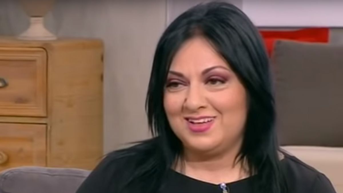 Σοφία Μουτίδου: Δηλώσεις – φωτιά για την παραίτησή της από το «Μπαμπά μην ξαναπεθάνεις Παρασκευή» (vids)
