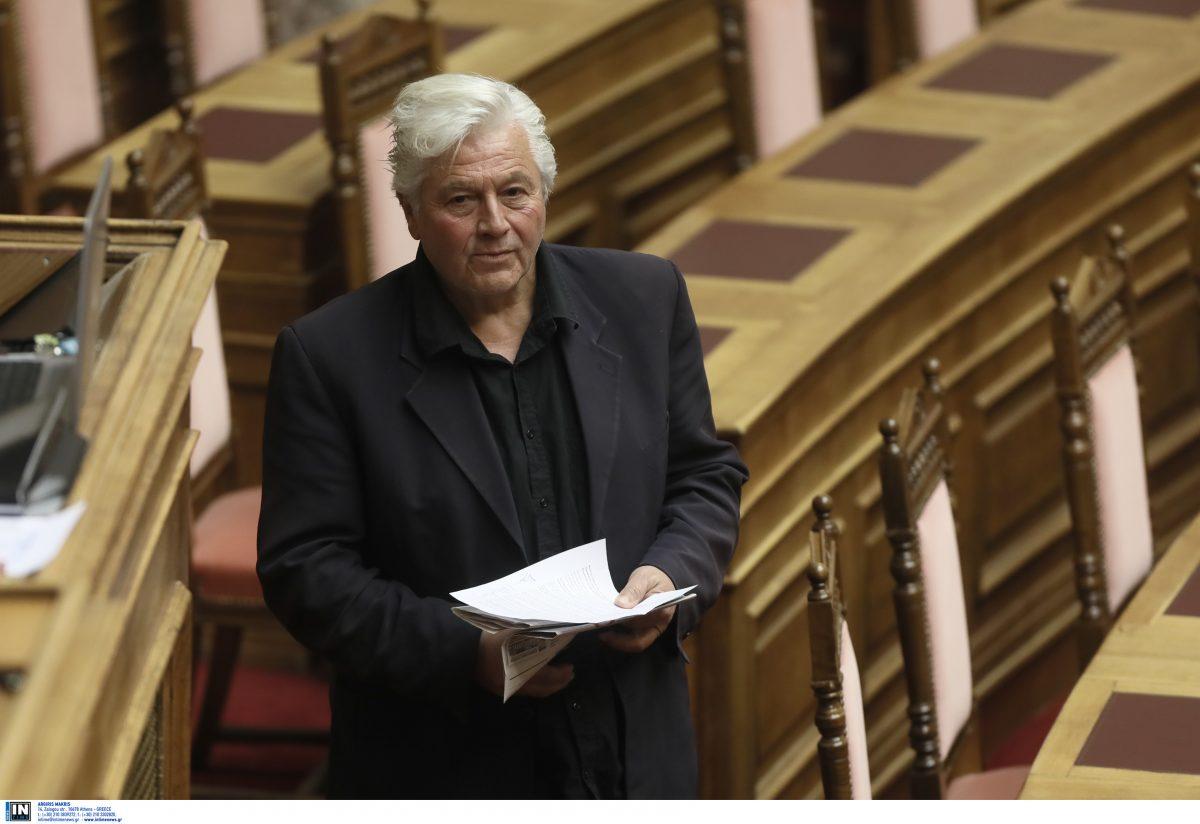 Παπαχριστόπουλος: Απίθανο τι έκανε όταν τον διέγραψε ο Καμμένος (pics)