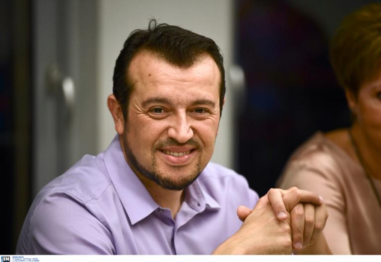 Νίκος Παππάς: Αυτή είναι η κούκλα γυναίκα του