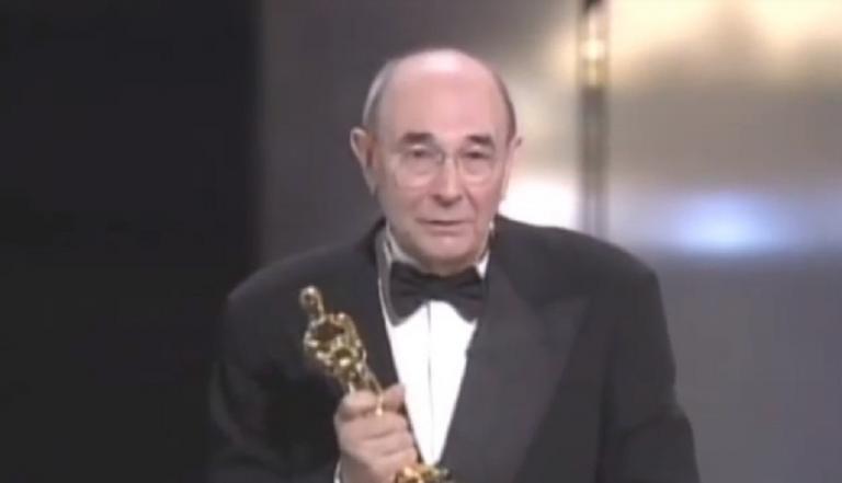 Στάνλεϊ Ντόνεν: Πέθανε ο σκηνοθέτης του “Singin’ in the Rain”