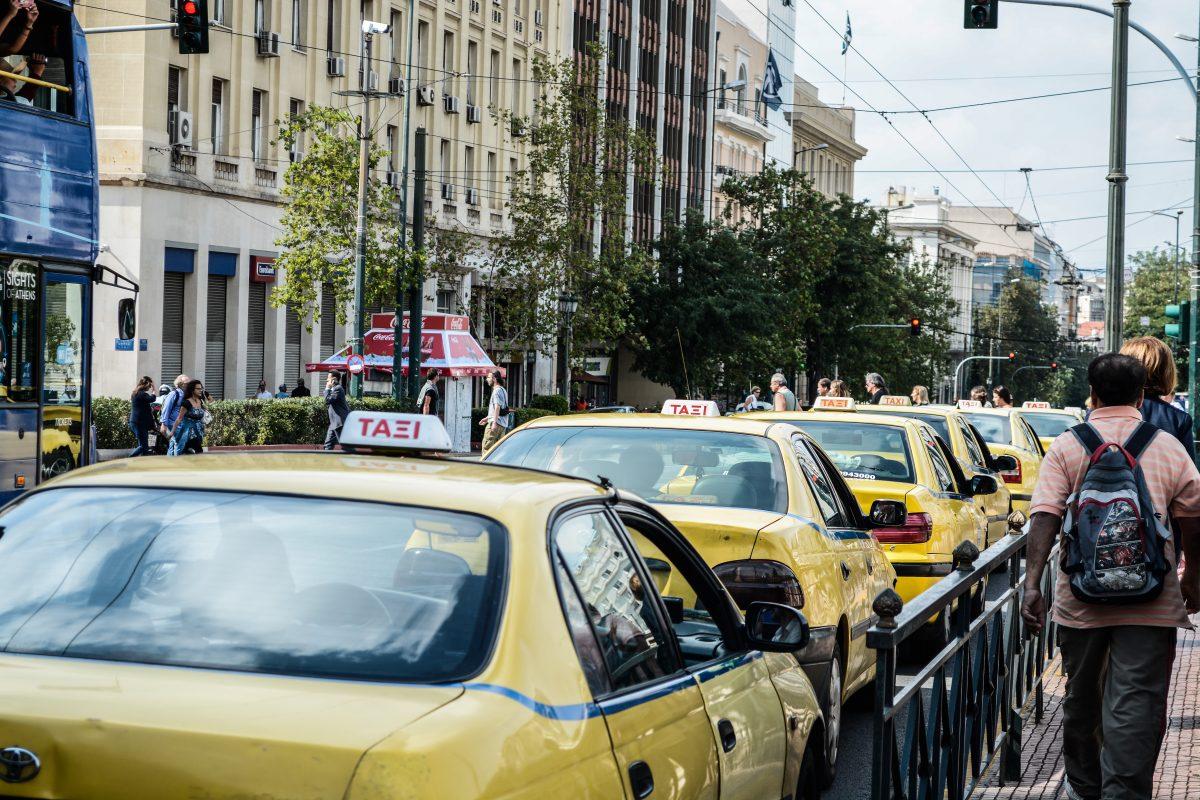 Στάση εργασίας – ταξί: Τραβάνε χειρόφρενο οι οδηγοί την Τρίτη (26/2/19)