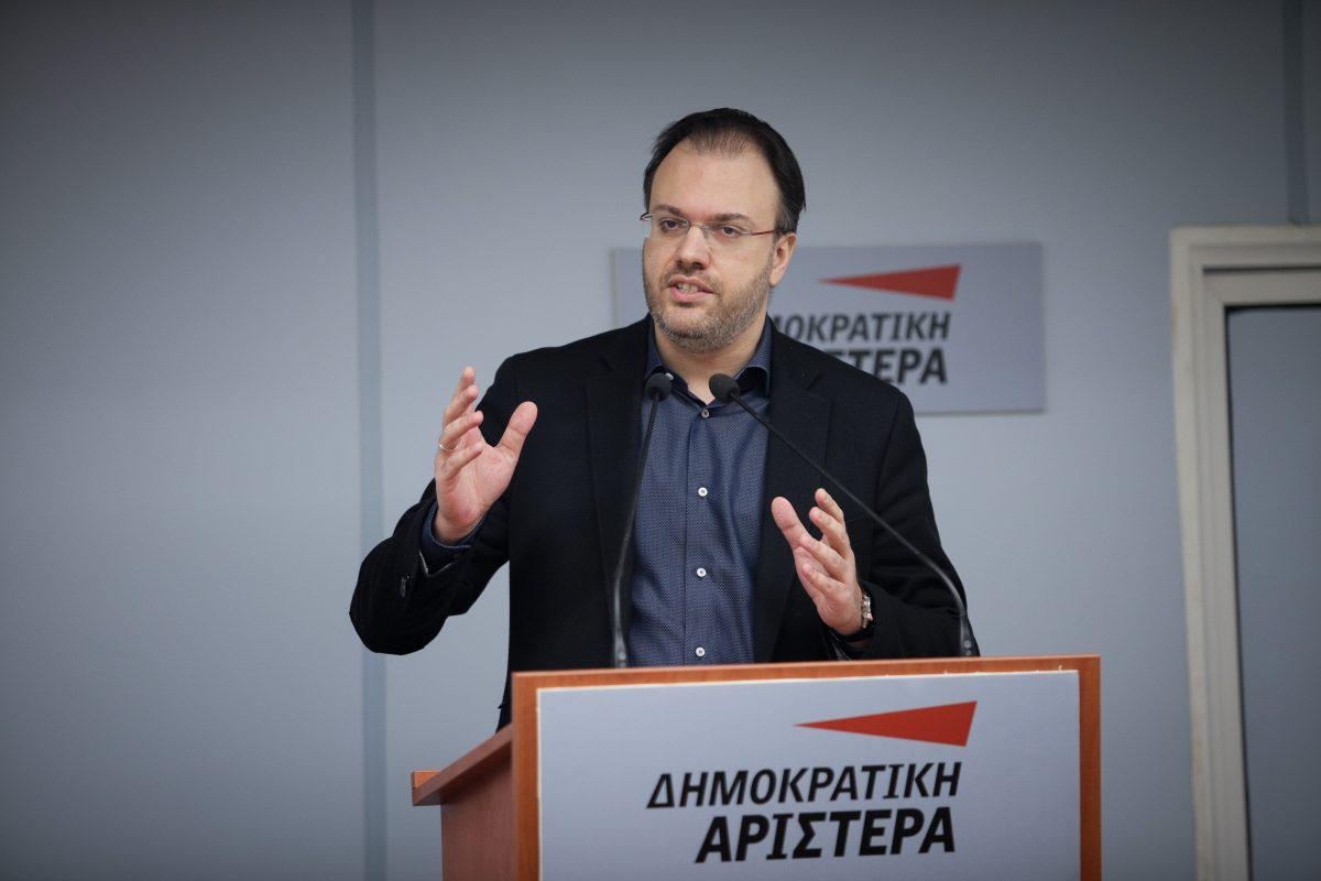 Θεοχαρόπουλος: Απαιτείται μια γενναία συνταγματική αναθεώρηση