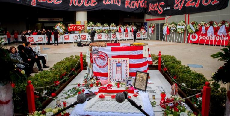 Μνημόσυνο Θύρας 7: “Αδέλφια ζείτε, εσείς μας οδηγείτε” (pics)