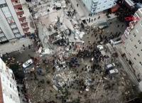 Κατάρρευση κτιρίου στην Κωνσταντινούπολη: Στην περιοχή Μάλτεπε (pics&vid)