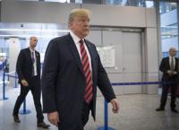 Τραμπ Βενεζουέλα: Θα καλέσει τον στρατό να επιτρέψει την είσοδο ανθρωπιστικής βοήθειας