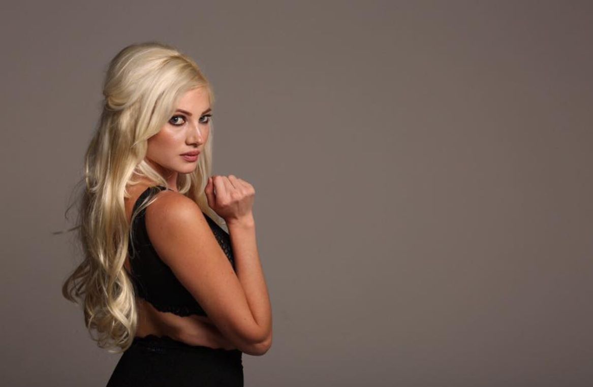 Τζούλια Αλεξανδράτου: Θα πάθετε πλάκα με το σπίτι της στην Αγγλία (pics)