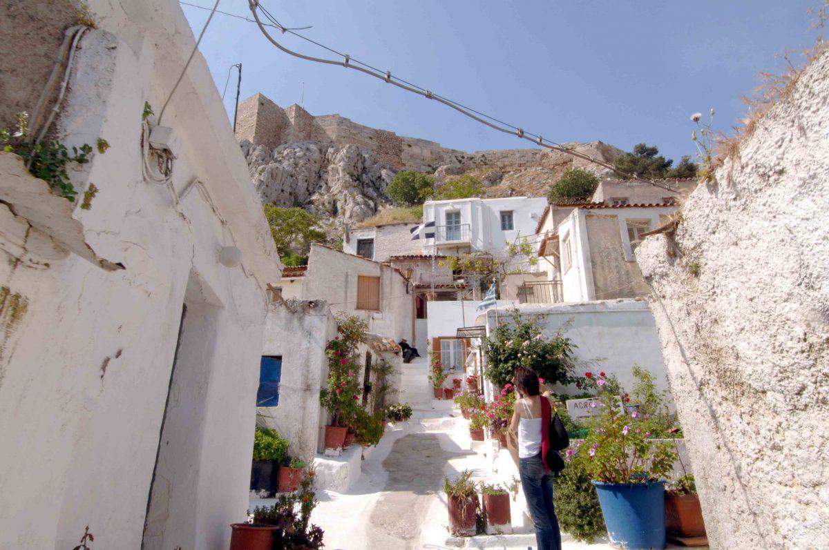 Αναφιώτικα: Κραυγή απόγνωσης των κατοίκων της πιο όμορφης συνοικίας της Αθήνας