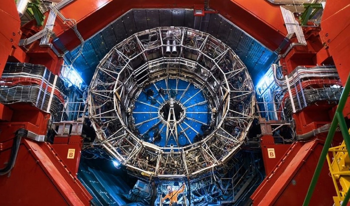 Το CERN έδωσε το “πράσινο φως” για ένα νέο πείραμα αναζήτησης της σκοτεινής ύλης