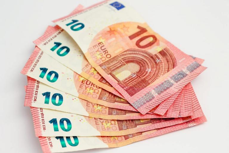 A21: Πάνω από 124.000 αιτήσεις για το επίδομα παιδιού