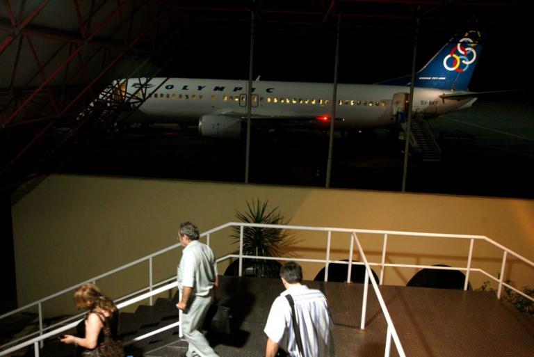 Κρήτη: Προβλήματα λόγω των ανέμων – Αεροπλάνα δεν κατάφεραν ούτε να απογειωθούν, ούτε να προσγειωθούν