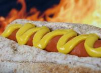 Fast Food: Γιατί τα λογότυπα των εταιρειών είναι πάντα κόκκινα