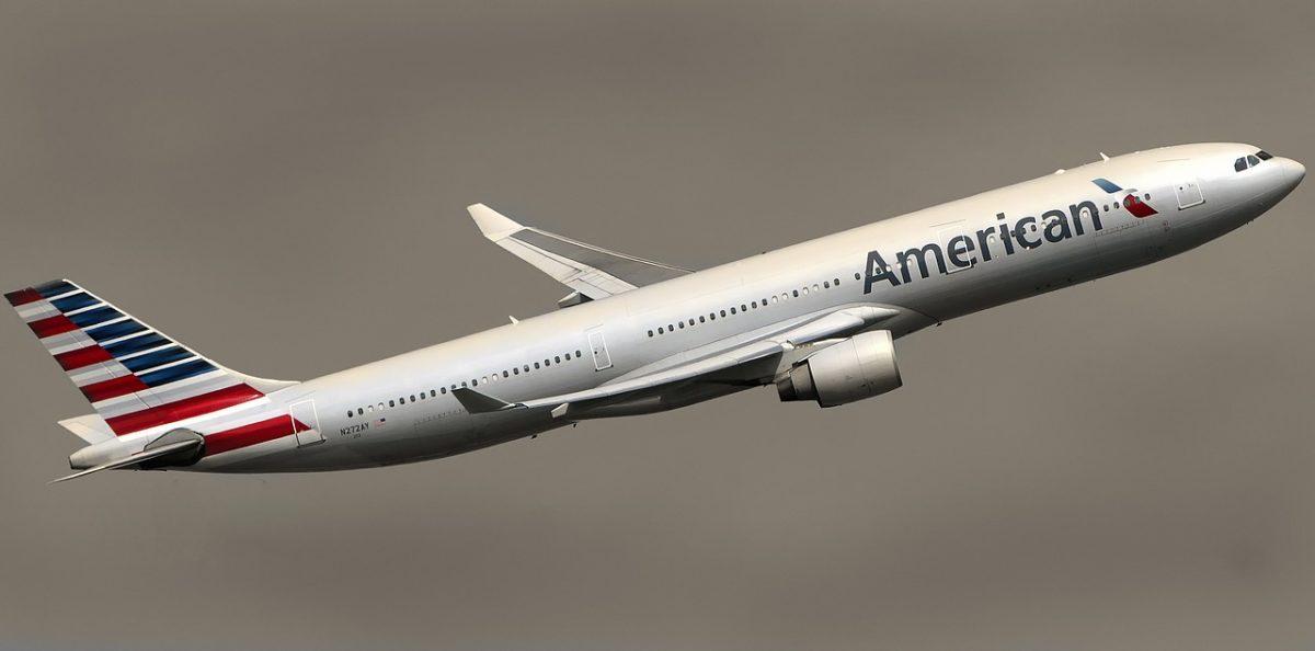 American Airlines: Αναστέλλει επ’ αόριστον τις πτήσεις της από και προς τη Βενεζουέλα