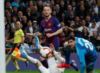 Ρεάλ Μαδρίτης – Μπαρτσελόνα 0-1: Νέα… άλωση του Μπερναμπέου – Κλείδωσε το πρωτάθλημα η Μπάρτσα