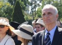 Βαρεμένος: Μια δράκα άνθρωποι φώναζαν σύνθημα των Χρυσαυγιτών