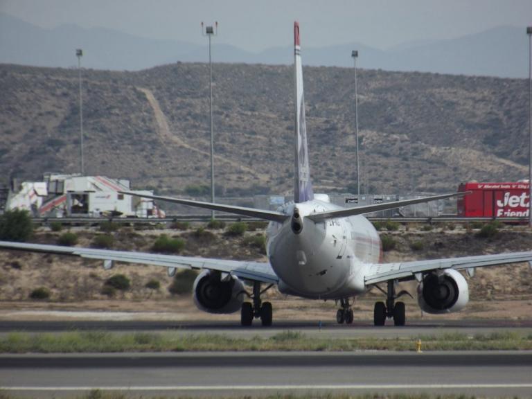 Boeing: Στο 1 δισεκατομμύριο δολάρια το αρχικό κόστος της καθήλωσης των 737 ΜΑΧ