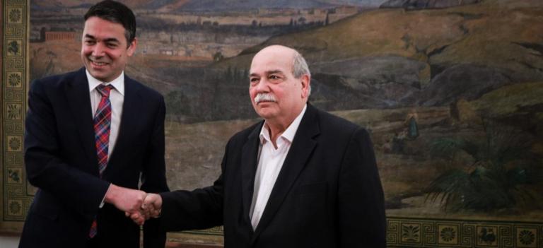 Συνάντηση Βούτση – Ντιμιτρόφ: Λύσαμε μια μεγάλη διεθνή εκκρεμότητα